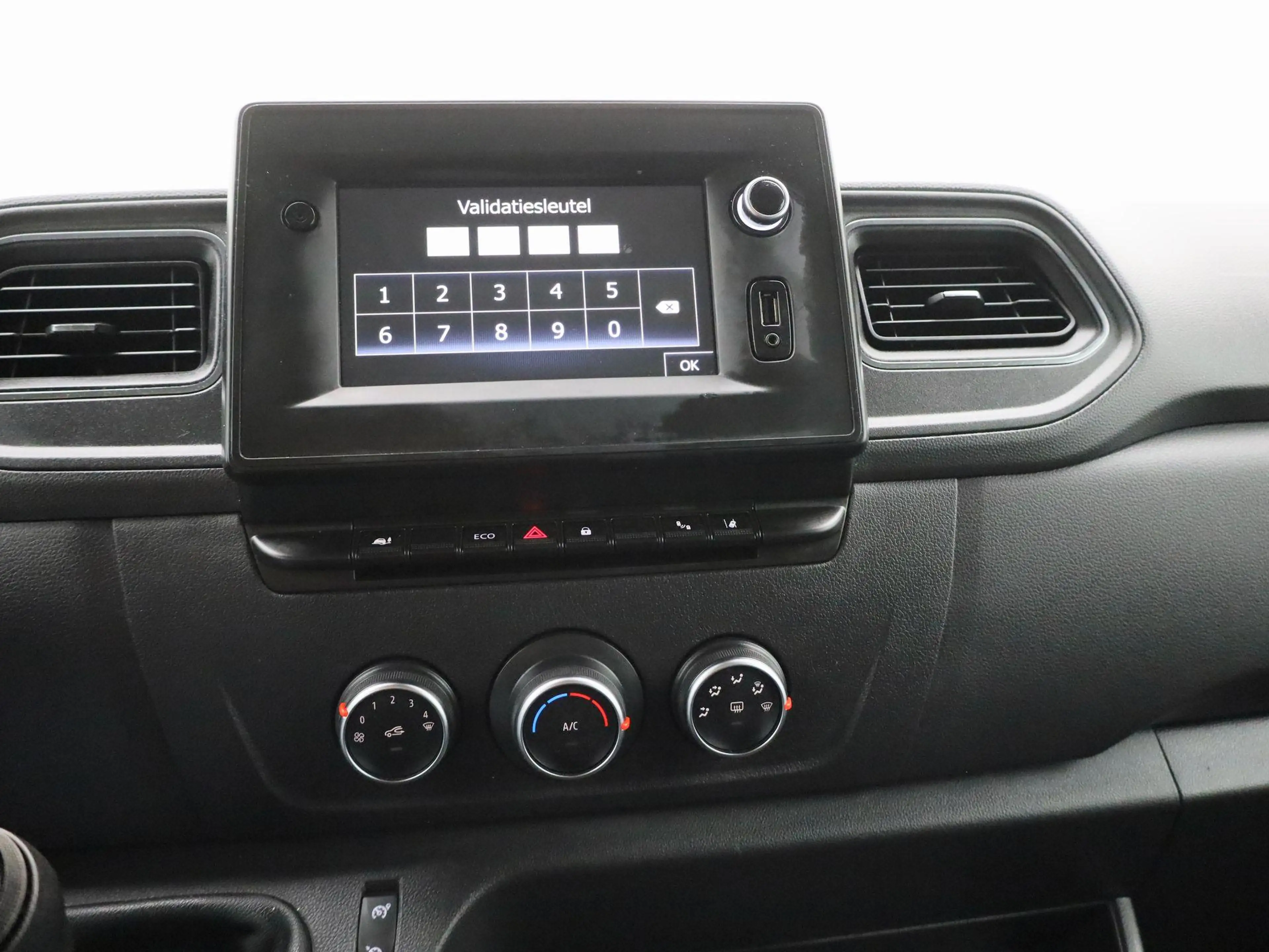 Renault Master 2.3 DCI Grand Confort L3H2 LEDER | LAADRUIMTE met — photo 9