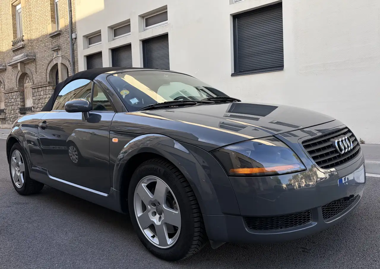 Audi TT 1.8T, foto 1