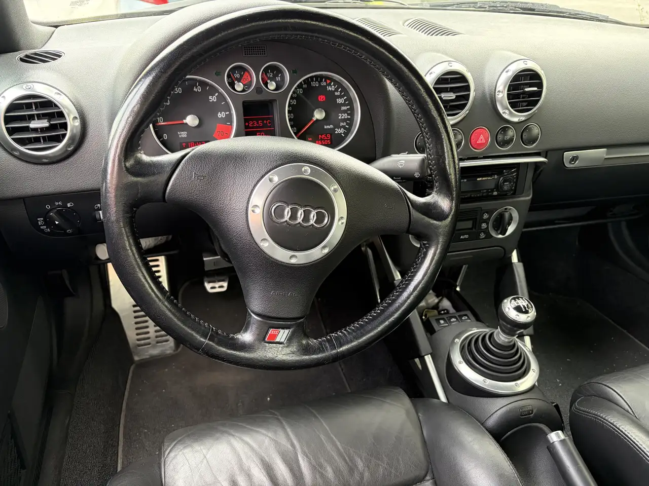 Audi TT 1.8T, foto 4