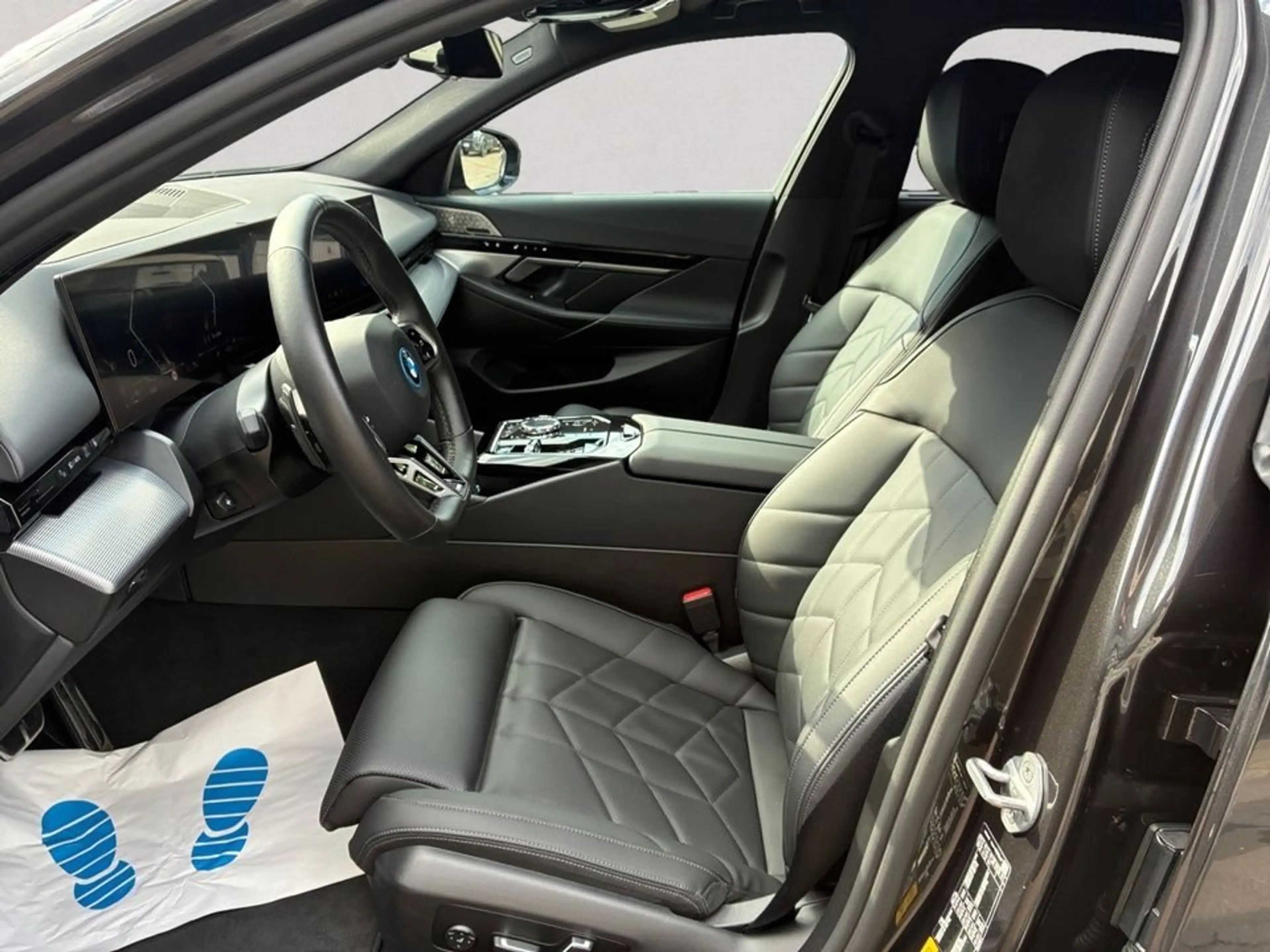 BMW 530 e M Sport + GARANTIE-bis-10.2029 — photo 10