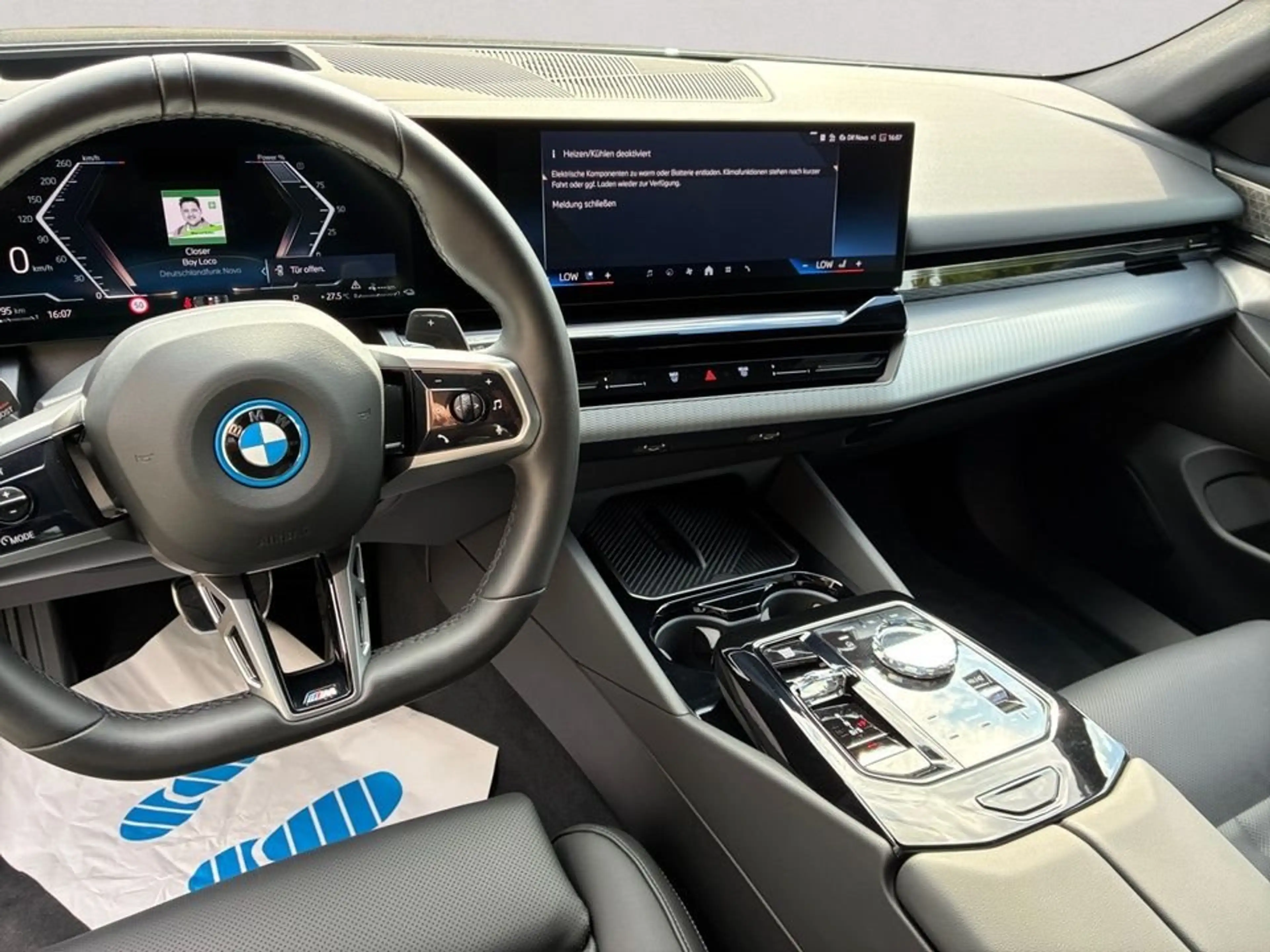 BMW 530 e M Sport + GARANTIE-bis-10.2029 — photo 11