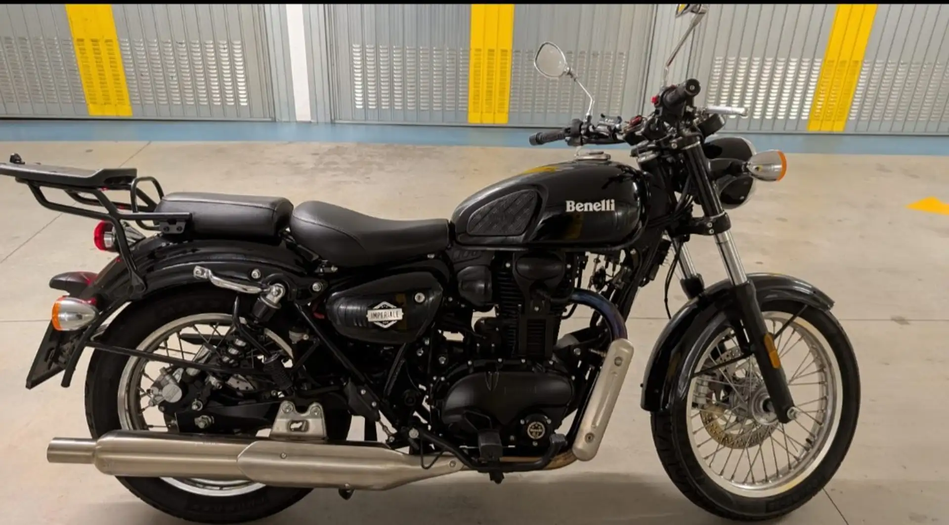 Benelli Imperiale Schwarz - 1