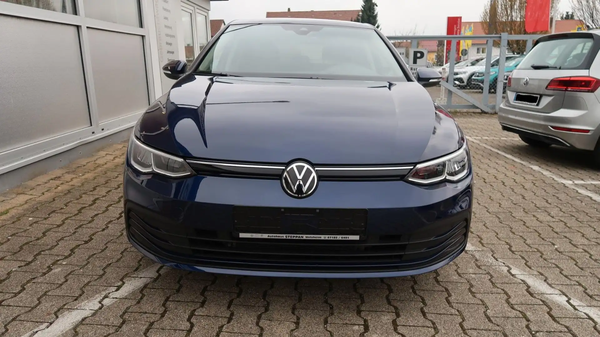 Volkswagen Golf VIII 1,0 TSI United +Navigationssystem +ACC Blau - 2