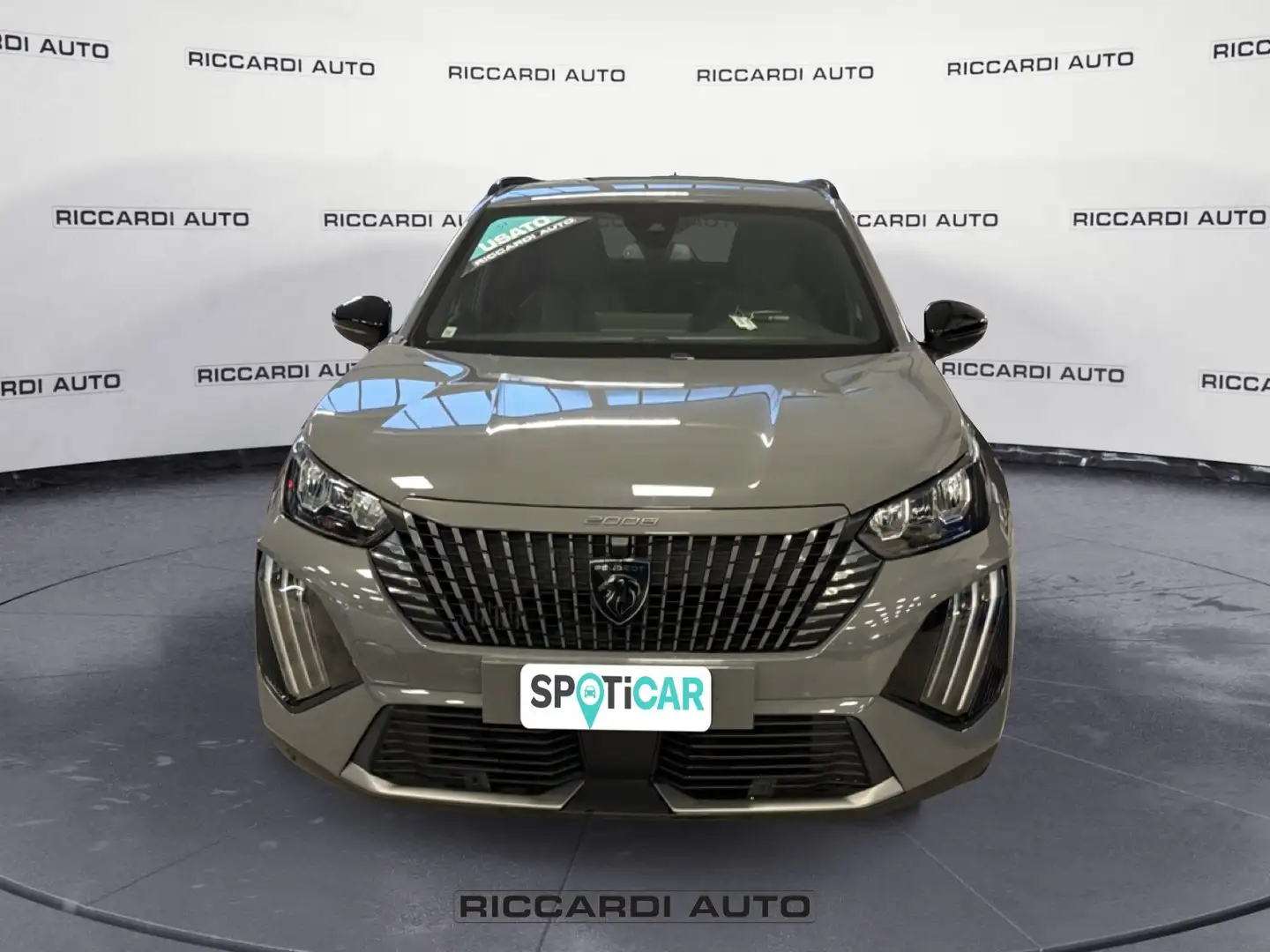 Peugeot 2008 2ª serie PureTech 100 S&S Allure Gris - 2