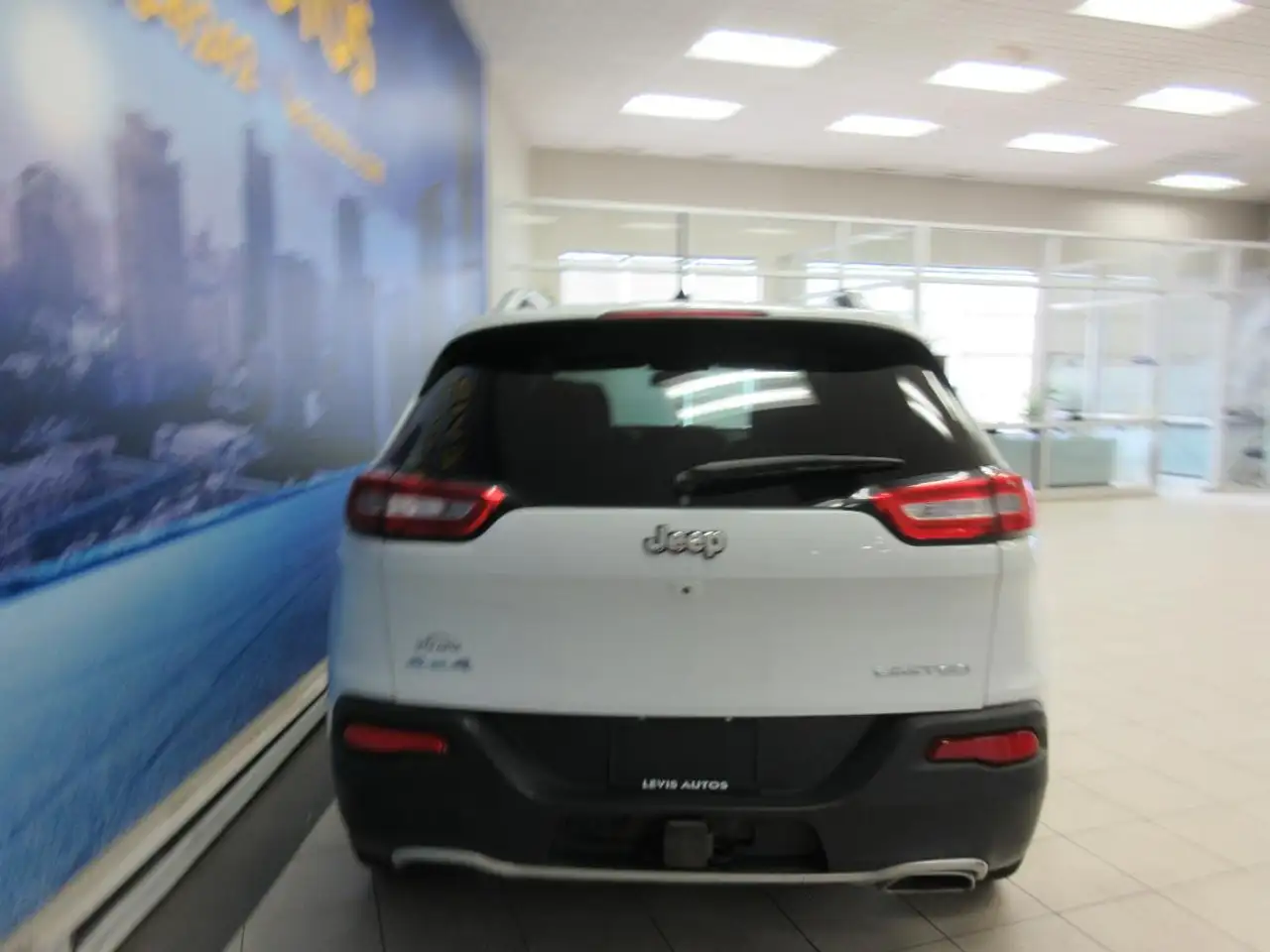 Jeep Cherokee снимка Jeep Cherokee
