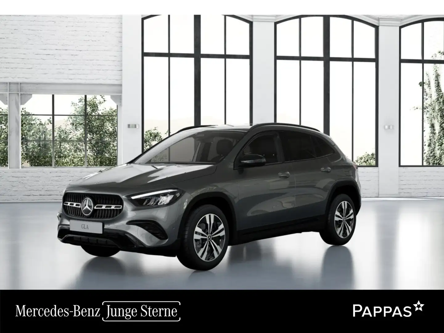 Mercedes-Benz GLA 180 Österreich-Edition PTS Cam Navi Wide AHK Grau - 1