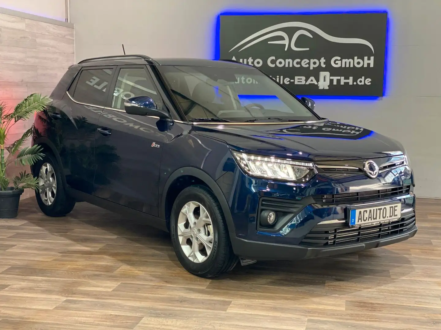 SsangYong Tivoli Quartz 1,5P*AUTOMATIK*Navi*Kamera* Azul - 2