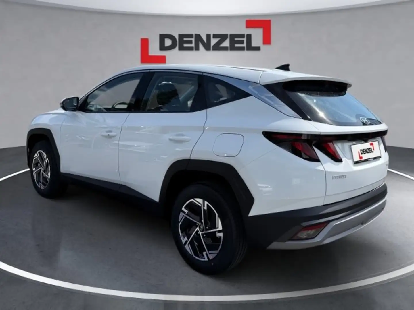 Hyundai TUCSON NX4 Smart Line 1,6 T-GDi HEV 2WD Weiß - 2