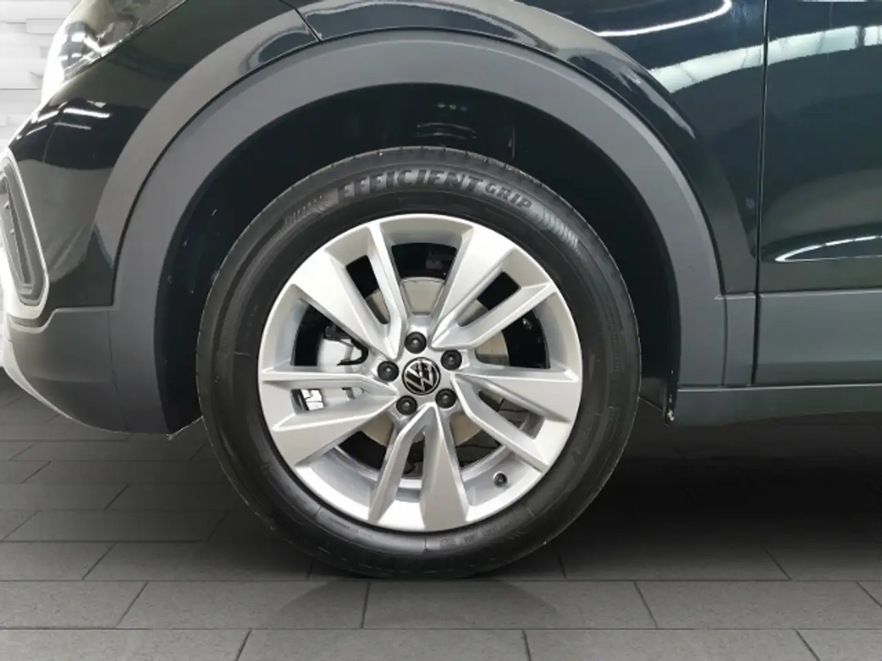 Volkswagen T-Cross 1.0 TSI Life+READY2DISCOVER+LED+RFK+APP 18