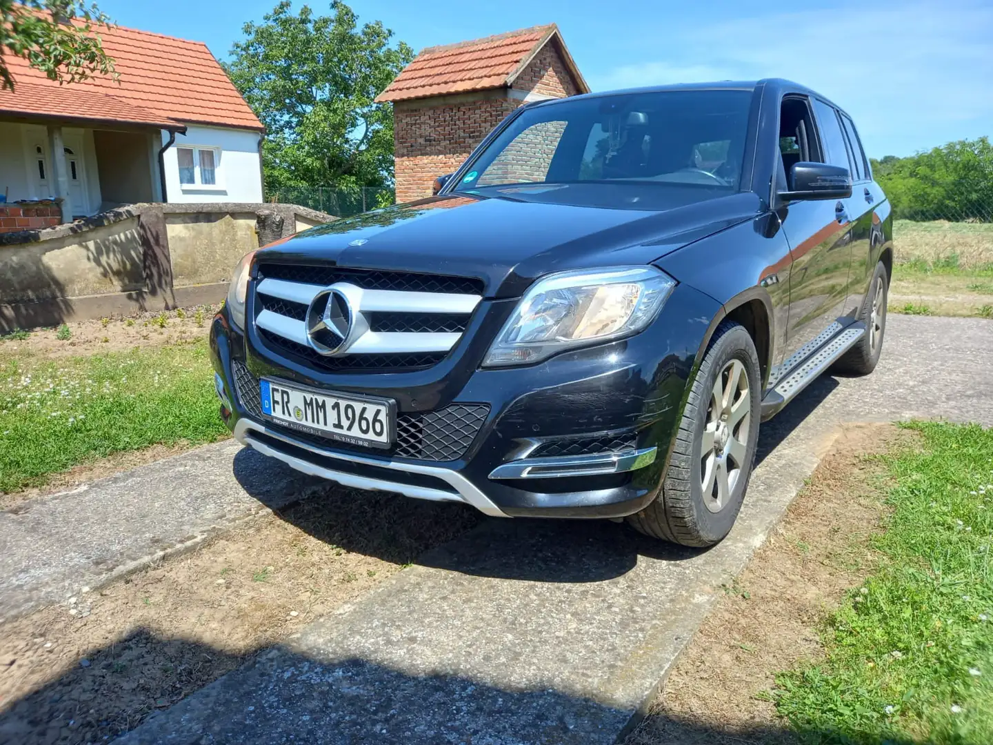 Mercedes-Benz 220 - 1