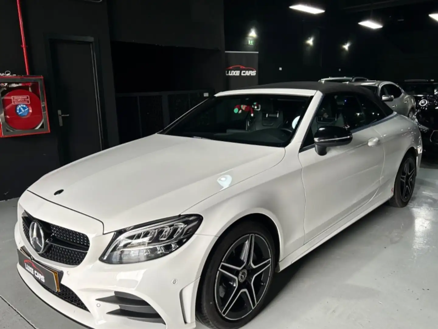 Mercedes-Benz C 200 Cabrio Wit - 1