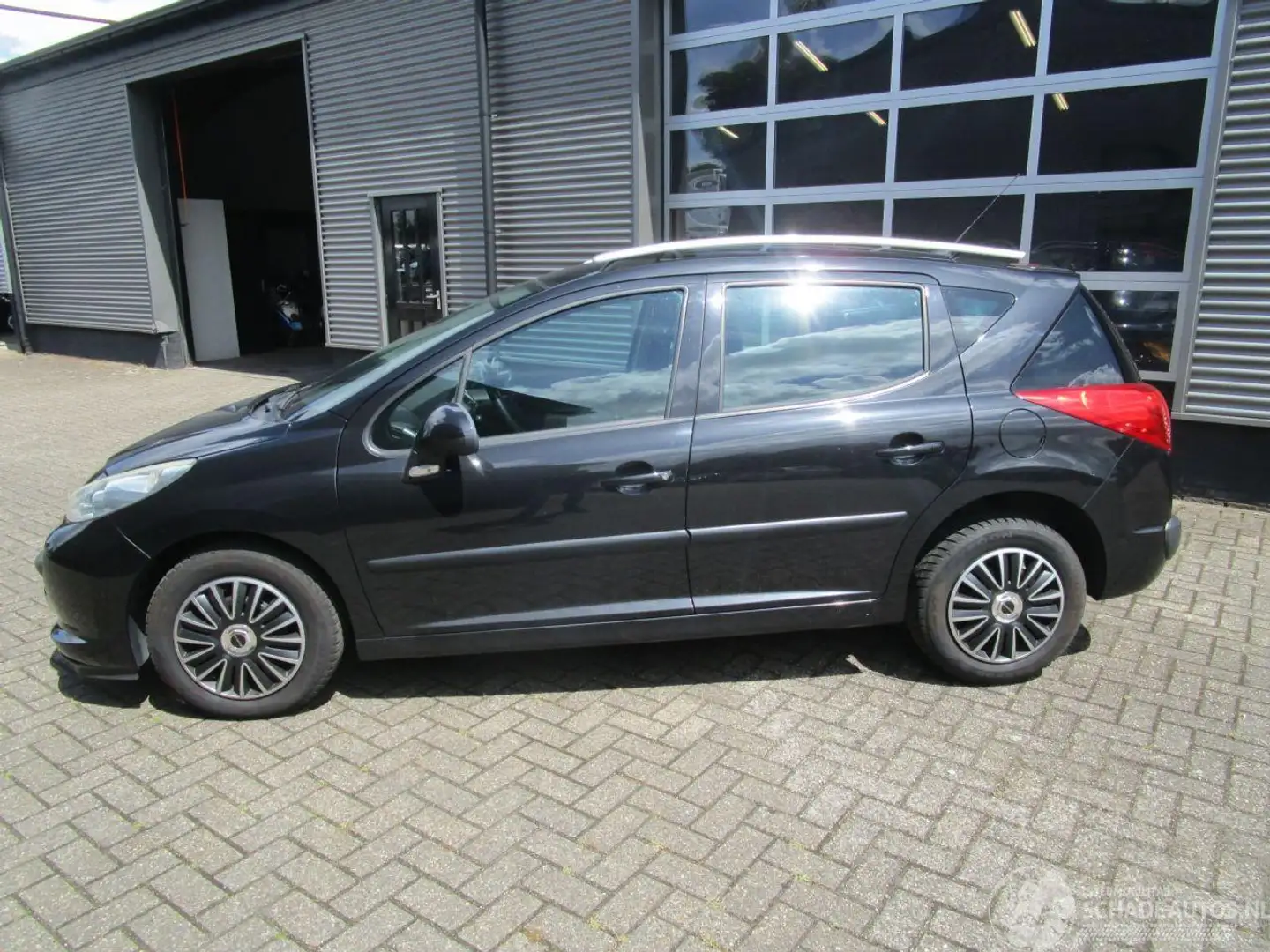 Peugeot 207 SW 1.6 VTI XS Zwart - 2