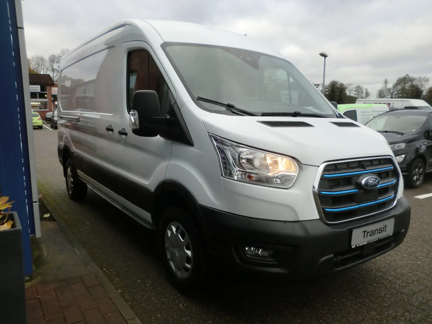 Ford E-Transit E-Transit 350 L3H2 Trend 184PS | ProPower On-Board Weiß - 2