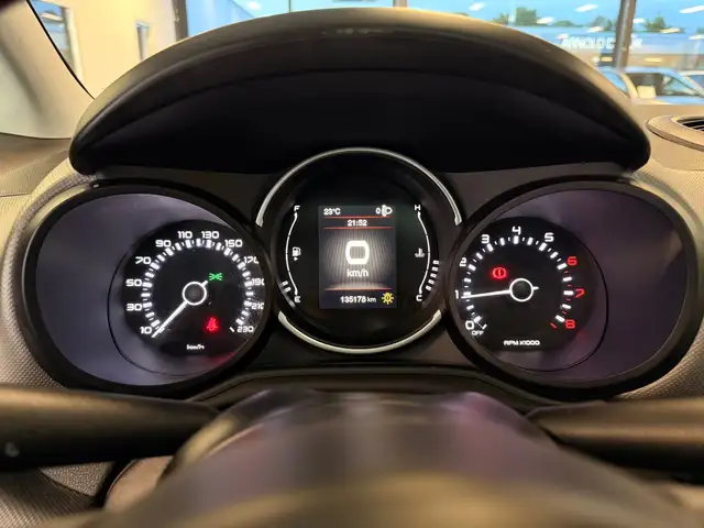 Fiat 500l view 8