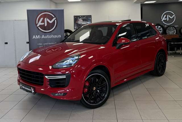 Imagine Porsche Cayenne GTS *PanSD*Sport Chono*Bose*StdHzg*21"Z