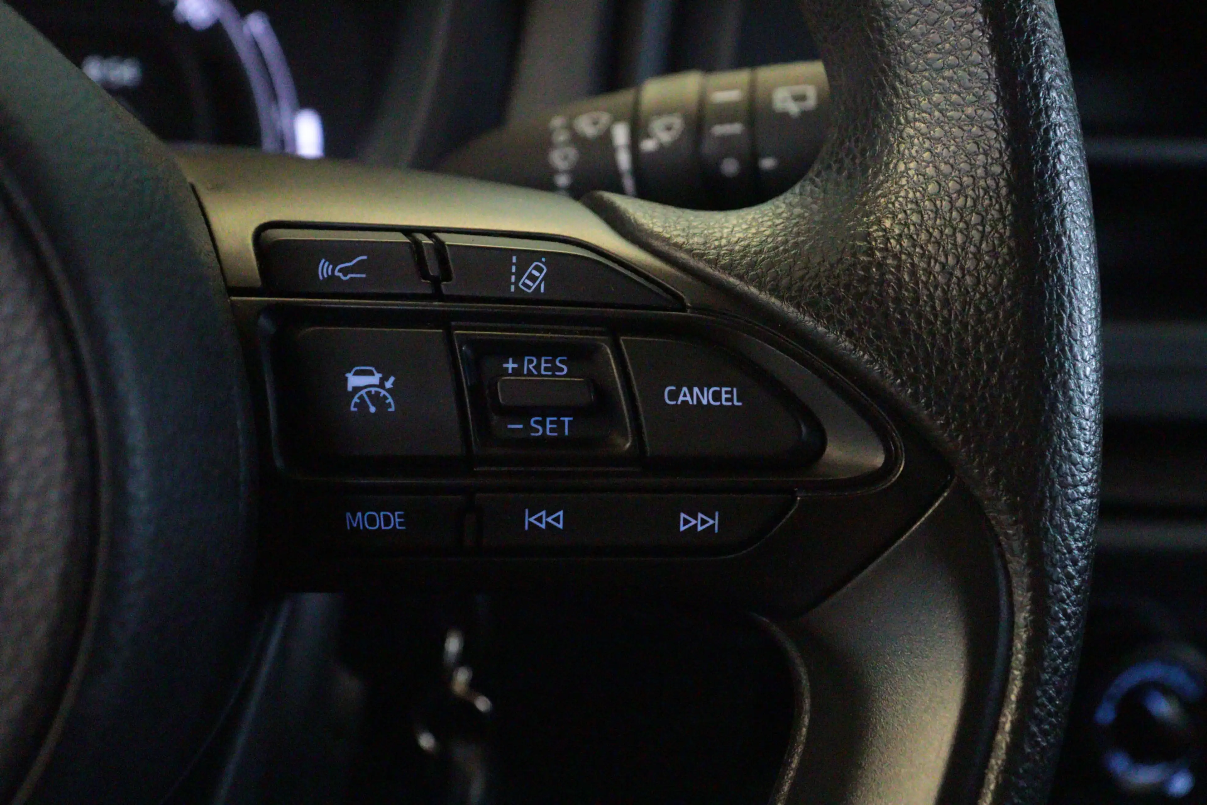 Toyota Aygo X 1.0 VVT-i MT | APPCONNECT | AIRCO | ADAP CRUISE | — photo 9