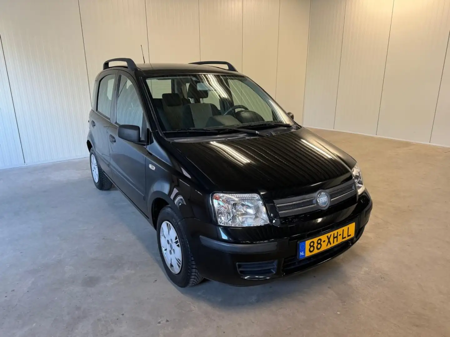 Fiat Panda 1.2 automaat 1e eigenaar clima cruise APK 6-26 Zwart - 2