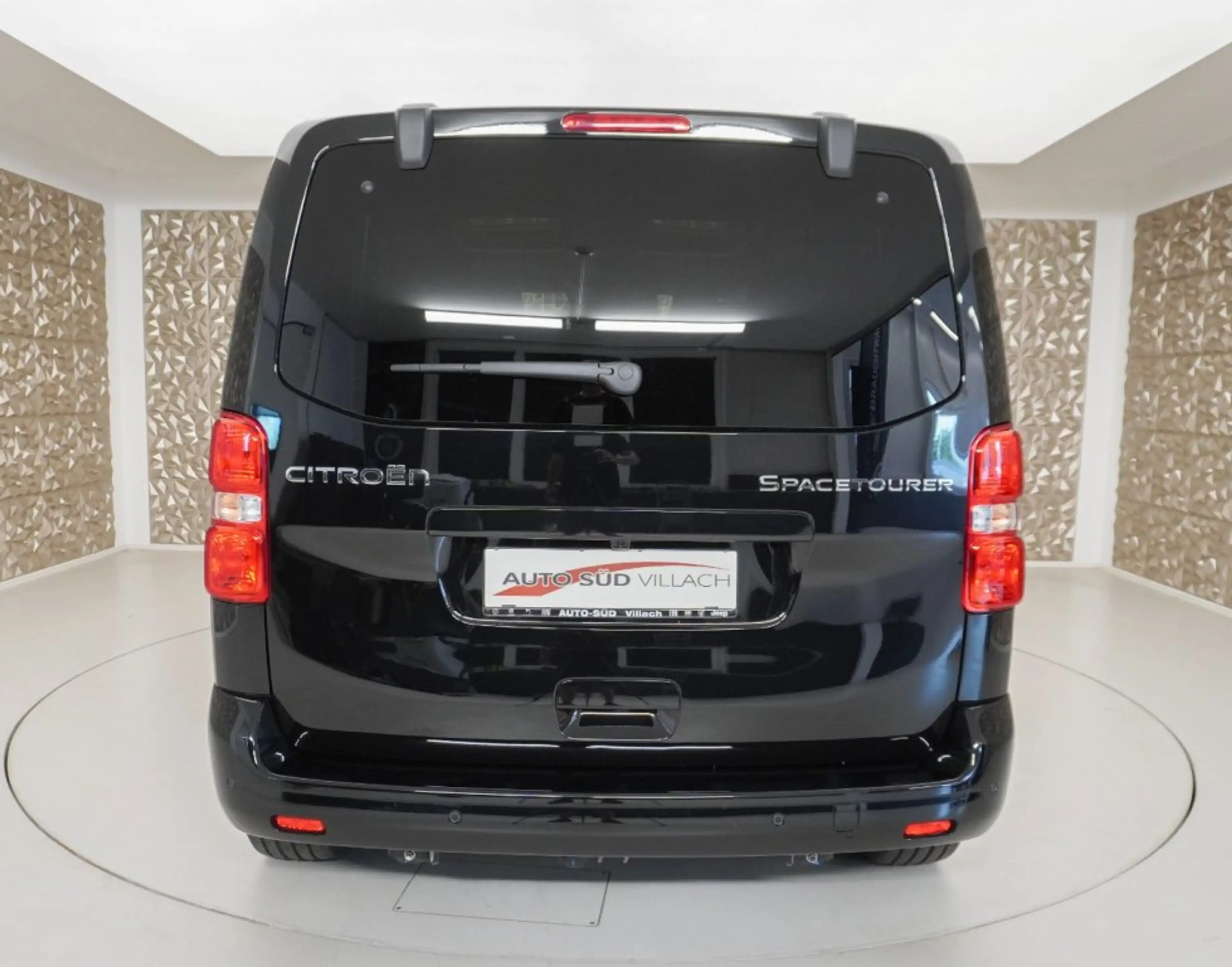 Citroen Spacetourer LÄNGE M BlueHDi 180 S&S EAT8 Business Lounge — photo 6