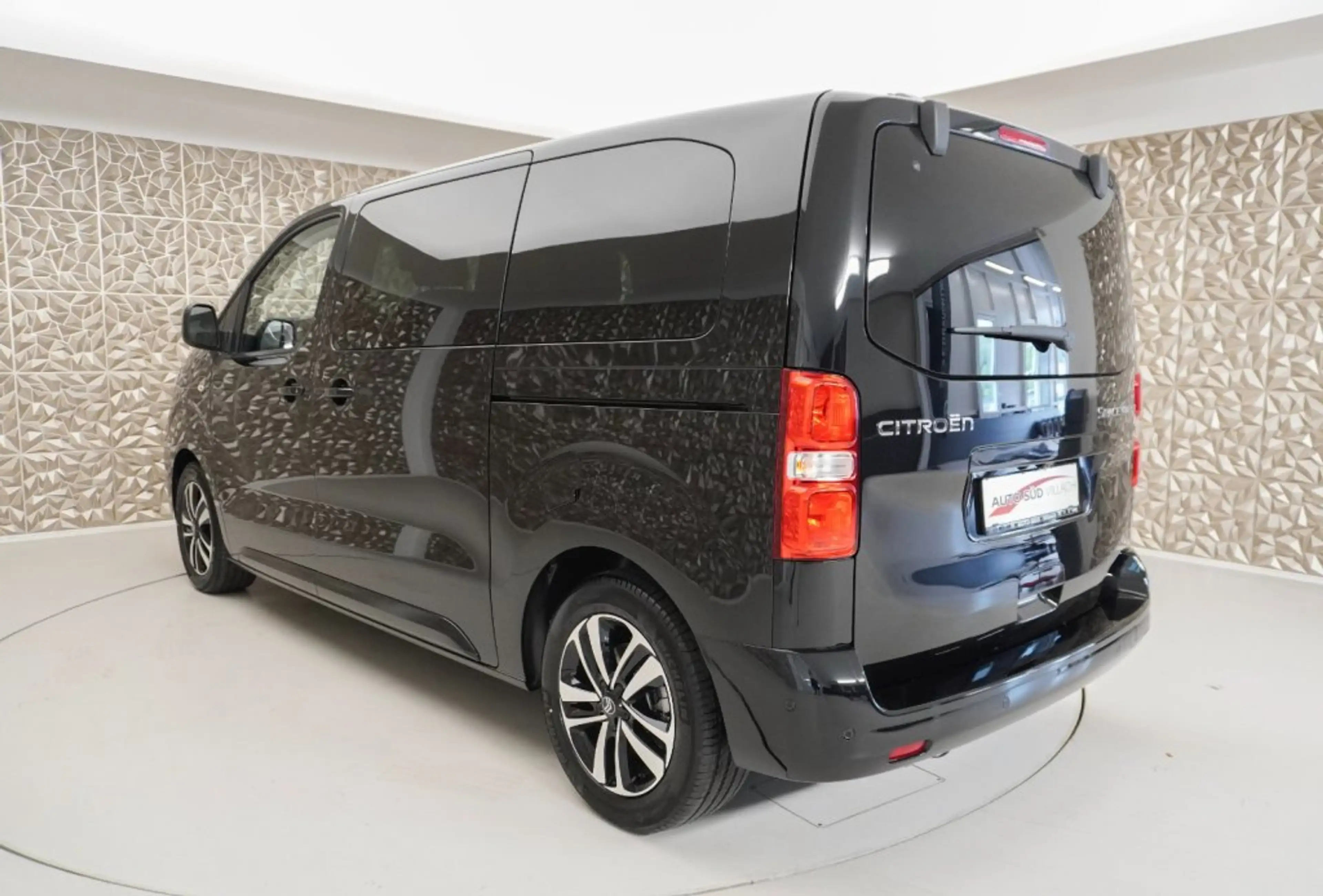 Citroen Spacetourer LÄNGE M BlueHDi 180 S&S EAT8 Business Lounge — photo 5