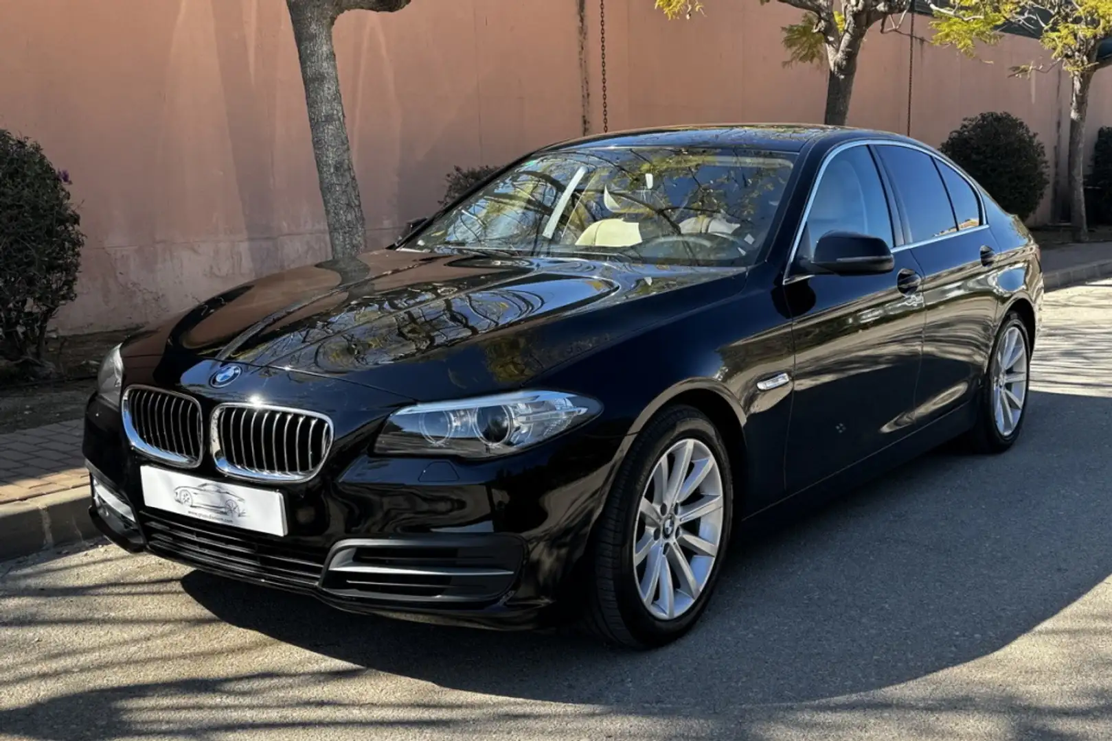 BMW 520 520dA Negro - 1