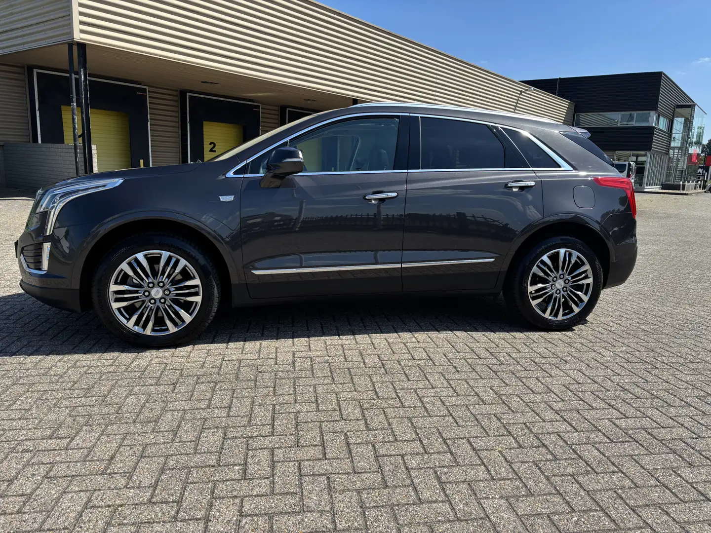 Cadillac XT5 3.6 V6 AWD Premium Automaat [ 1e eig.dealer o.h,fu Grau - 2