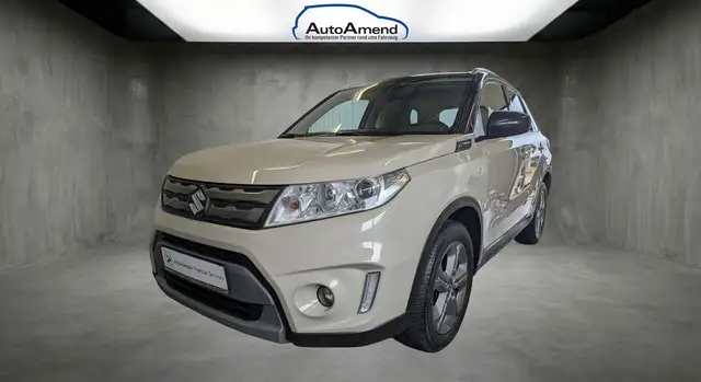 Suzuki Vitara 1.6  Comfort 4x2 SHZ Kamera Tempomat Klimaautom...