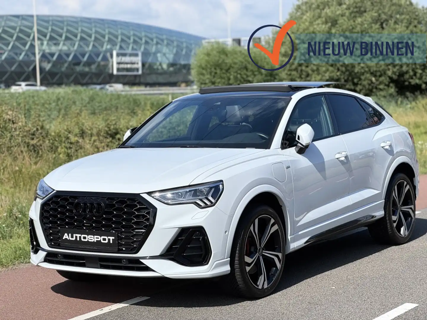 Audi Q3 Sportback 45 TFSI e S-Line Pano Memory Sonos 360 C Wit - 1