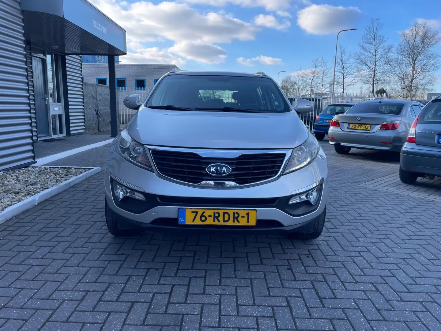 Kia Sportage 1.6 GDI X-ecutive Plus Pack Grau - 2