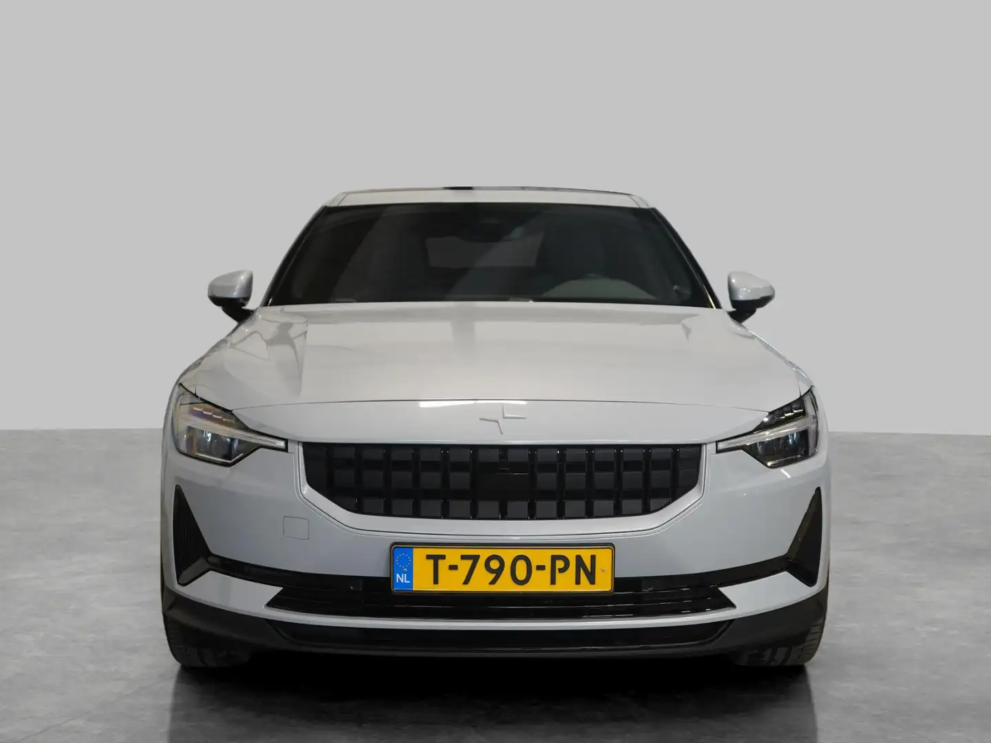 Polestar 2 Standard Range Single Motor 63kWh | 20"| Plus Pack Grijs - 2