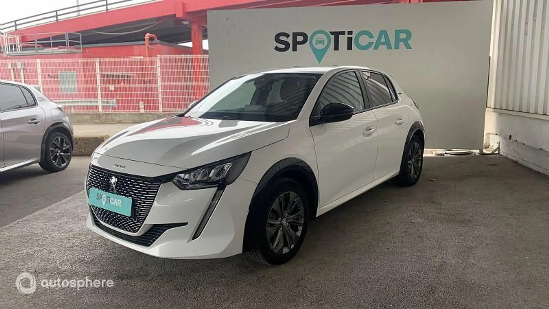 Peugeot 208 e-208 136ch Style - 1
