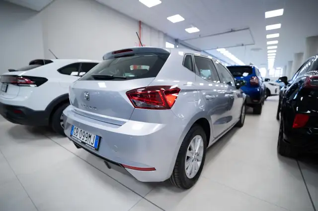 Seat Ibiza view 3