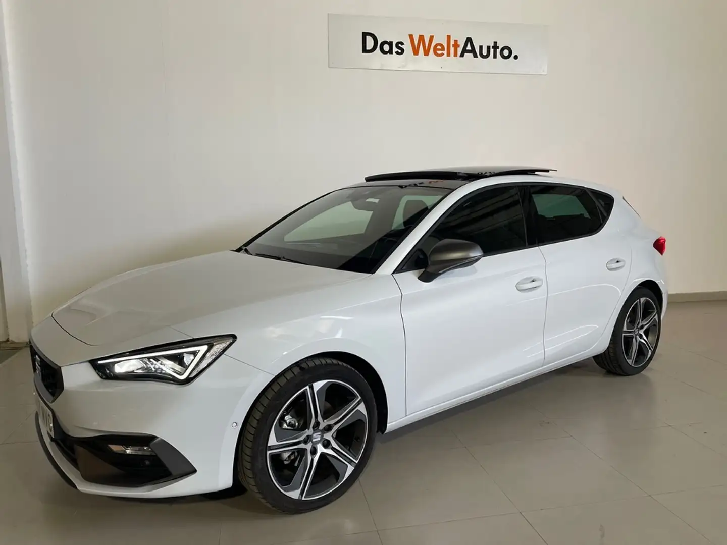 SEAT Leon 1.5 eTSI DSG-7 S&S FR Special Edition 150 Blanco - 1
