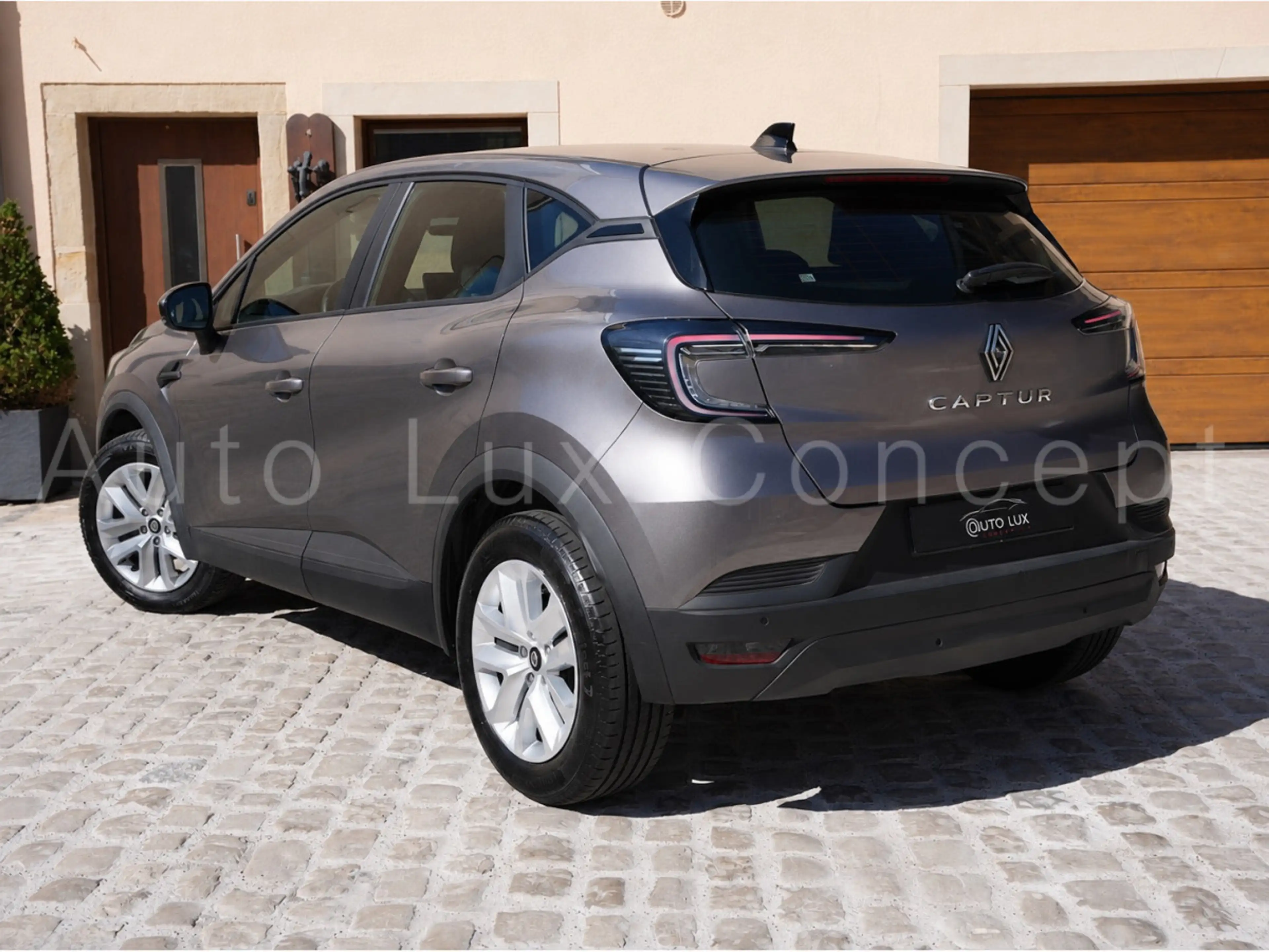 Renault Captur Eco-G 100 Evolution/LED/Kamera/CarPlay/Keyless — photo 4