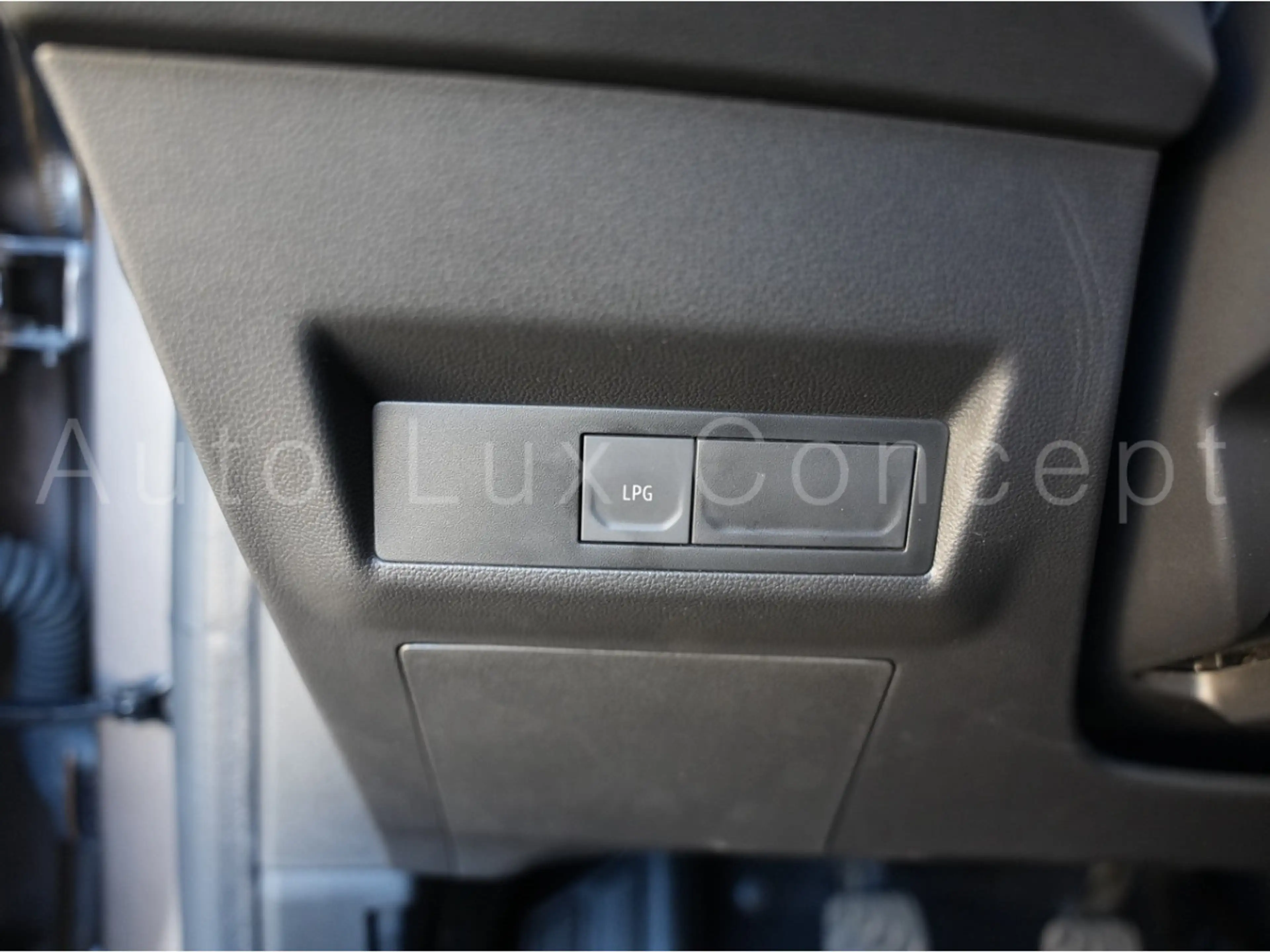 Renault Captur Eco-G 100 Evolution/LED/Kamera/CarPlay/Keyless — photo 15