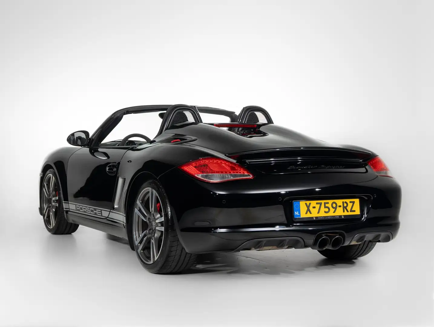 Porsche Boxster Spyder Schwarz - 2