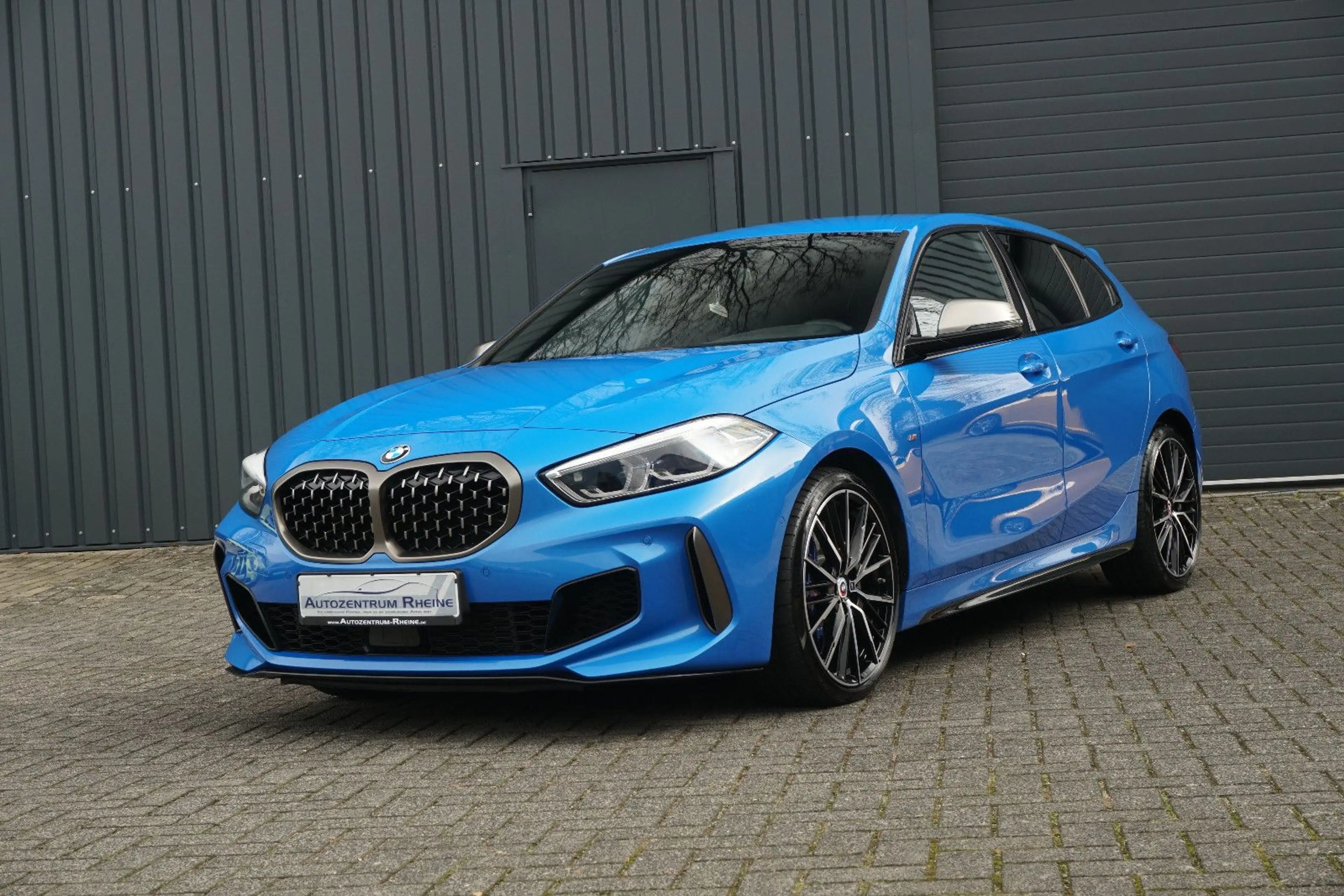 BMW 135 i xD HUD Schalensitz E.Klappe Kamera H/K ACC — photo 3