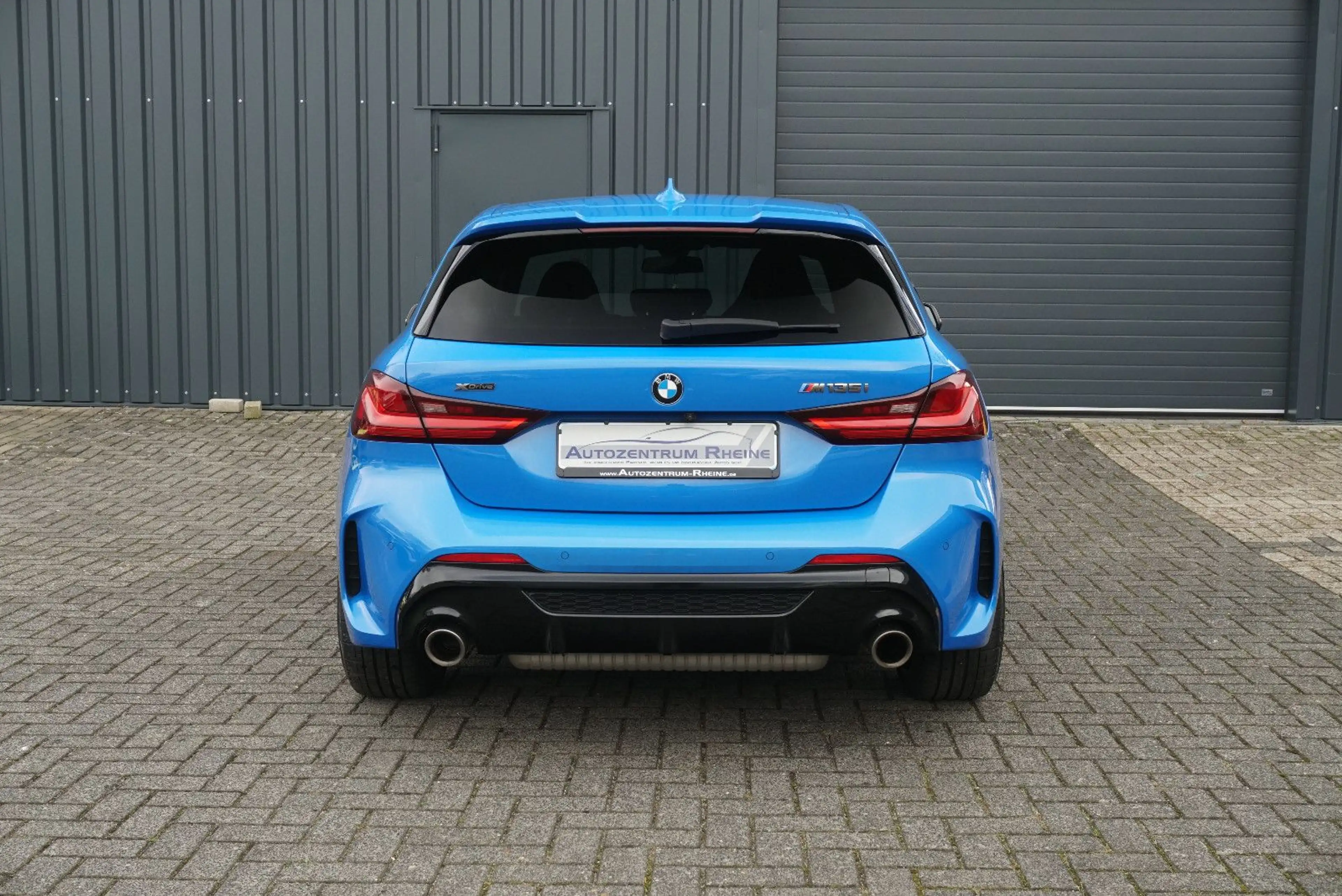 BMW 135 i xD HUD Schalensitz E.Klappe Kamera H/K ACC — photo 6