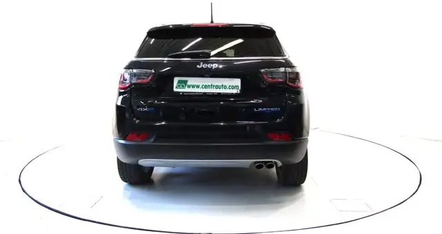 Jeep Compass view 4