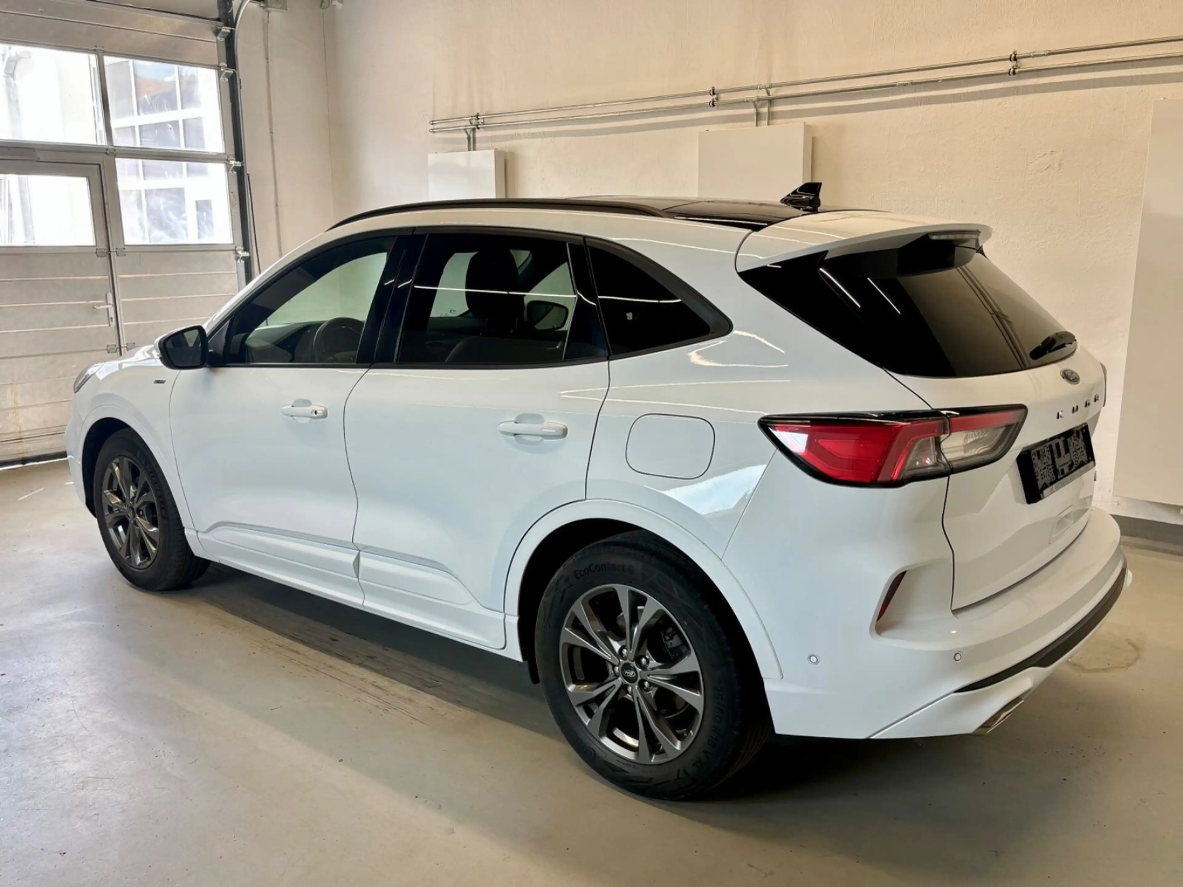 Ford Kuga 2.0 EcoBlue Hybrid ST-Line X — photo 4