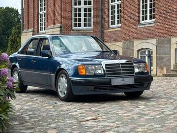 500E / Nautikblau / Grau / 1. Hand Schweiz