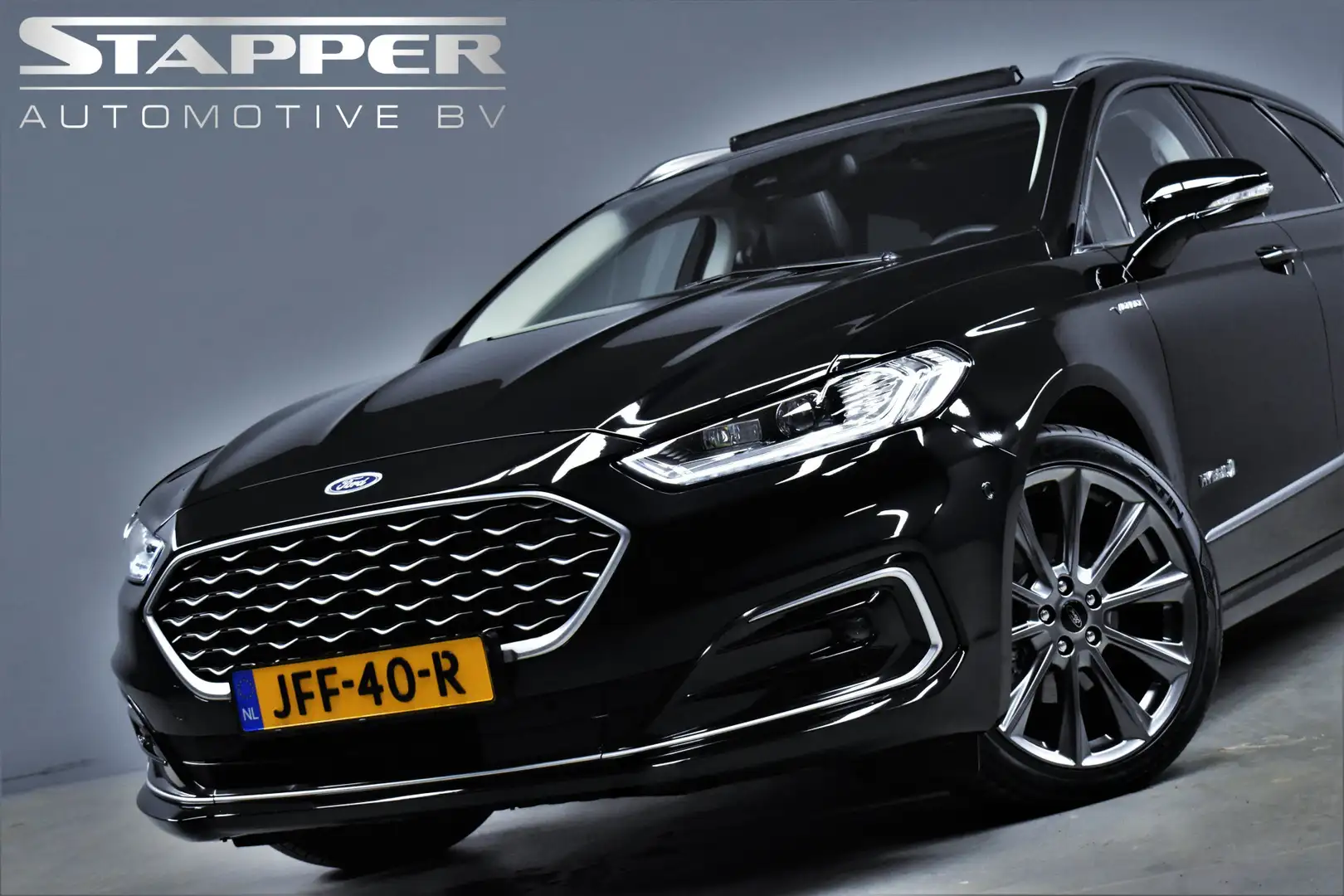 Ford Mondeo Wagon 2.0 IVCT 187pk HEV Vignale Pano/Trekhaak/Car Zwart - 2