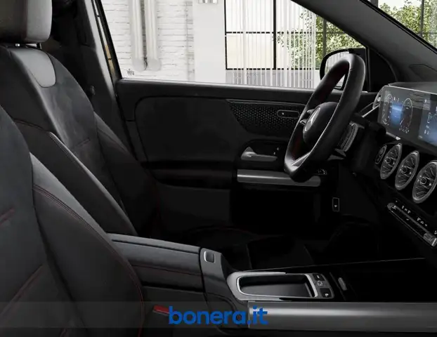 Mercedes-Benz Gla Class view 7