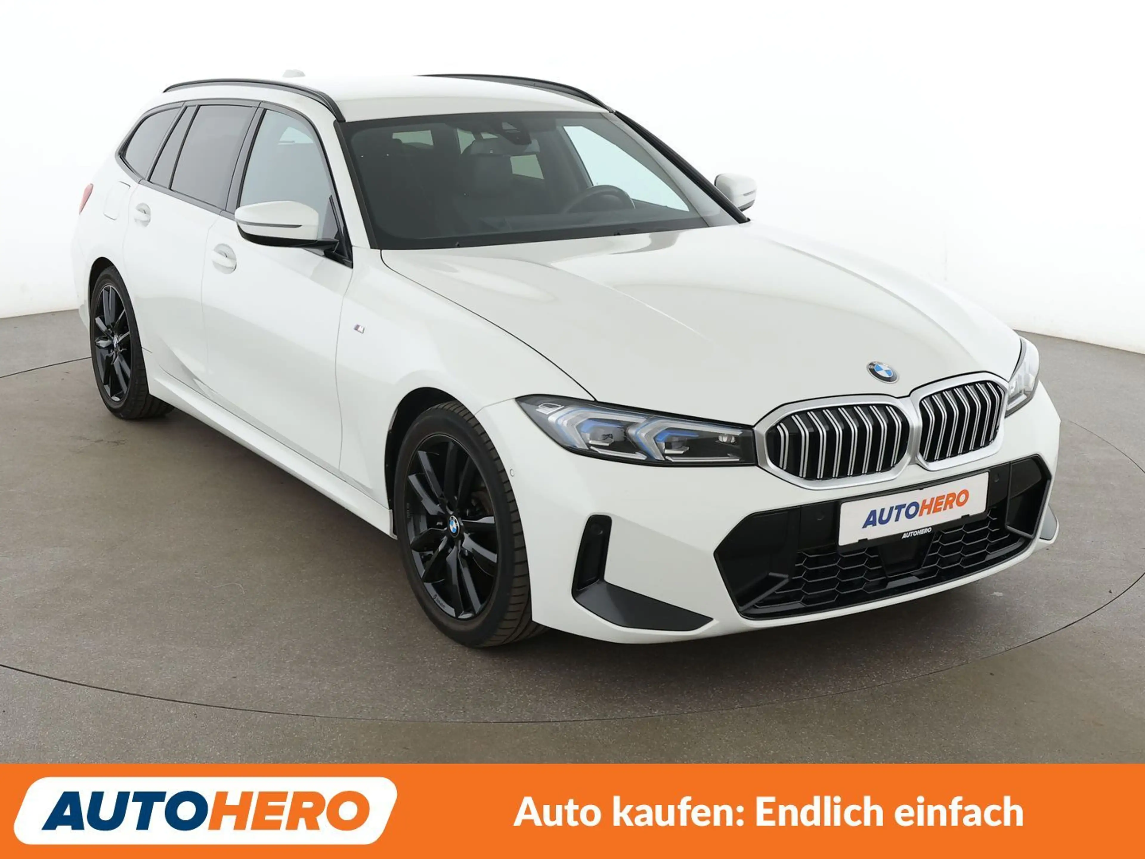 BMW 320 320i M Sport — photo 8