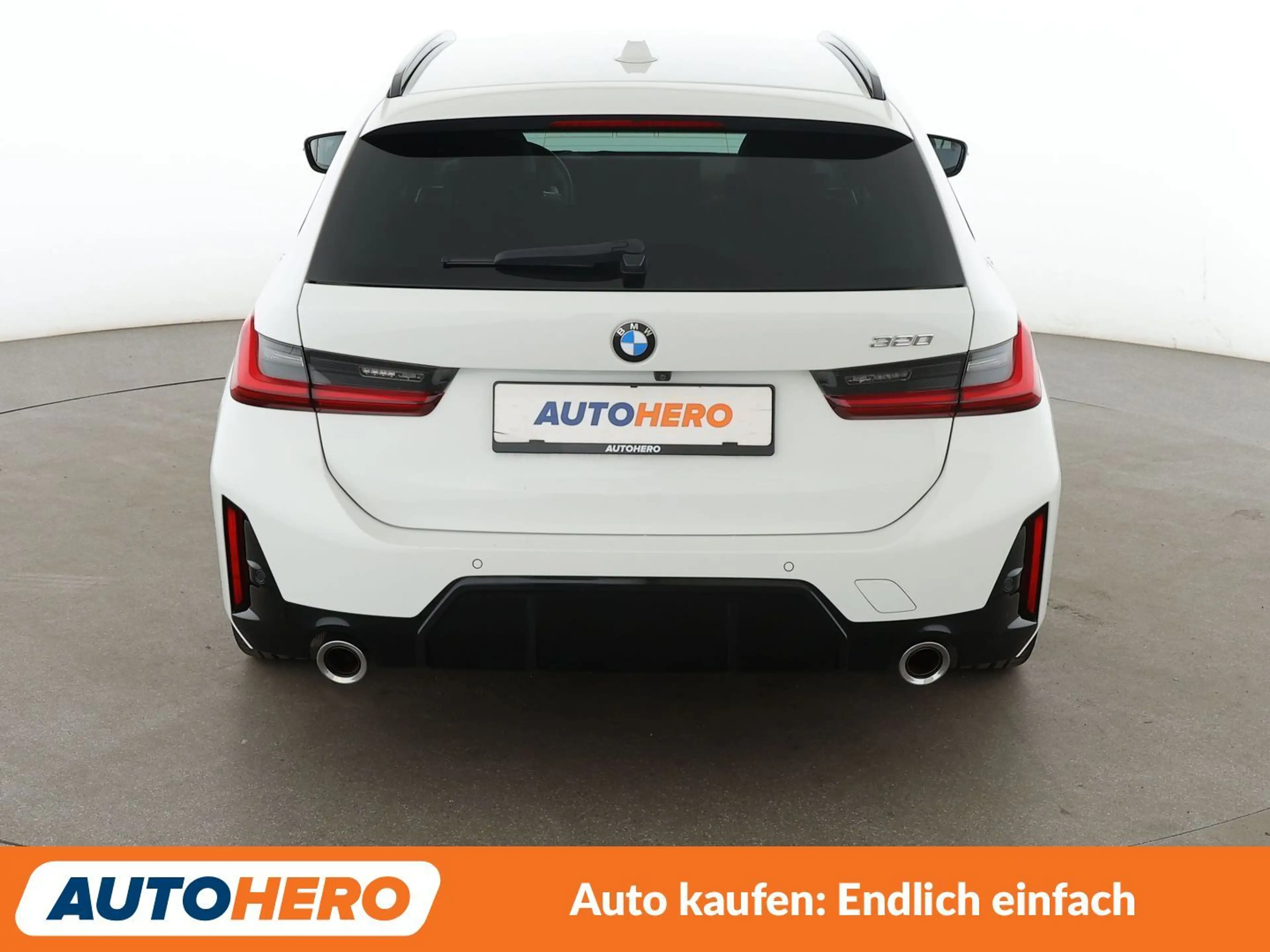 BMW 320 320i M Sport — photo 5