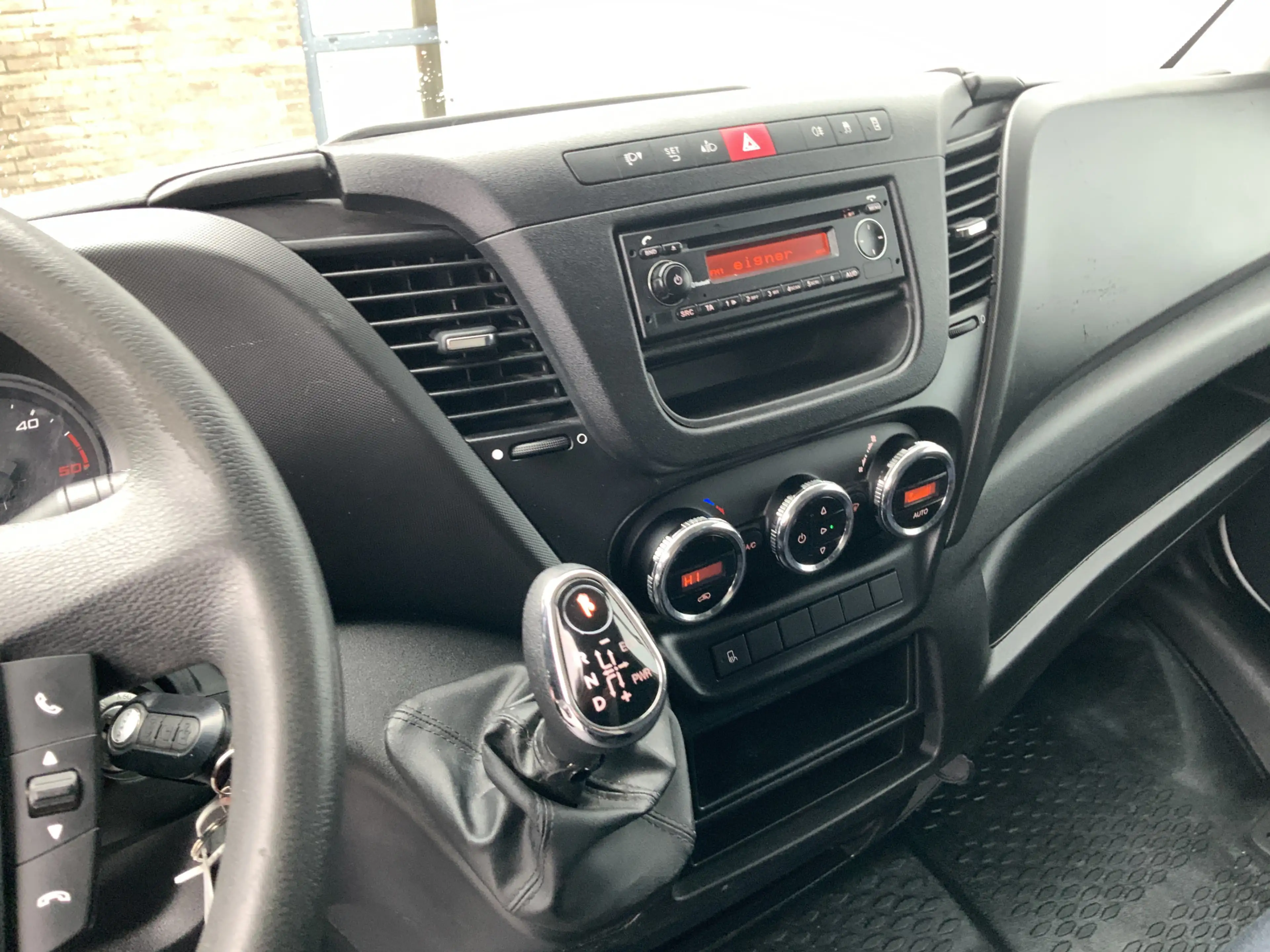 Iveco Daily 35S16V 2.3 410 H2 Maxi Automaat 3 Zits Airco Opsta — photo 7