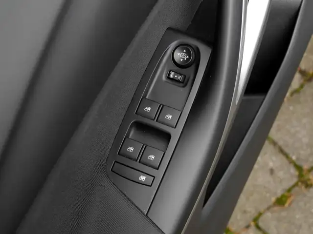 Opel Astra view 10