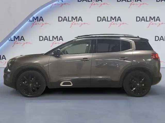 Citroen C5 Aircross view 2