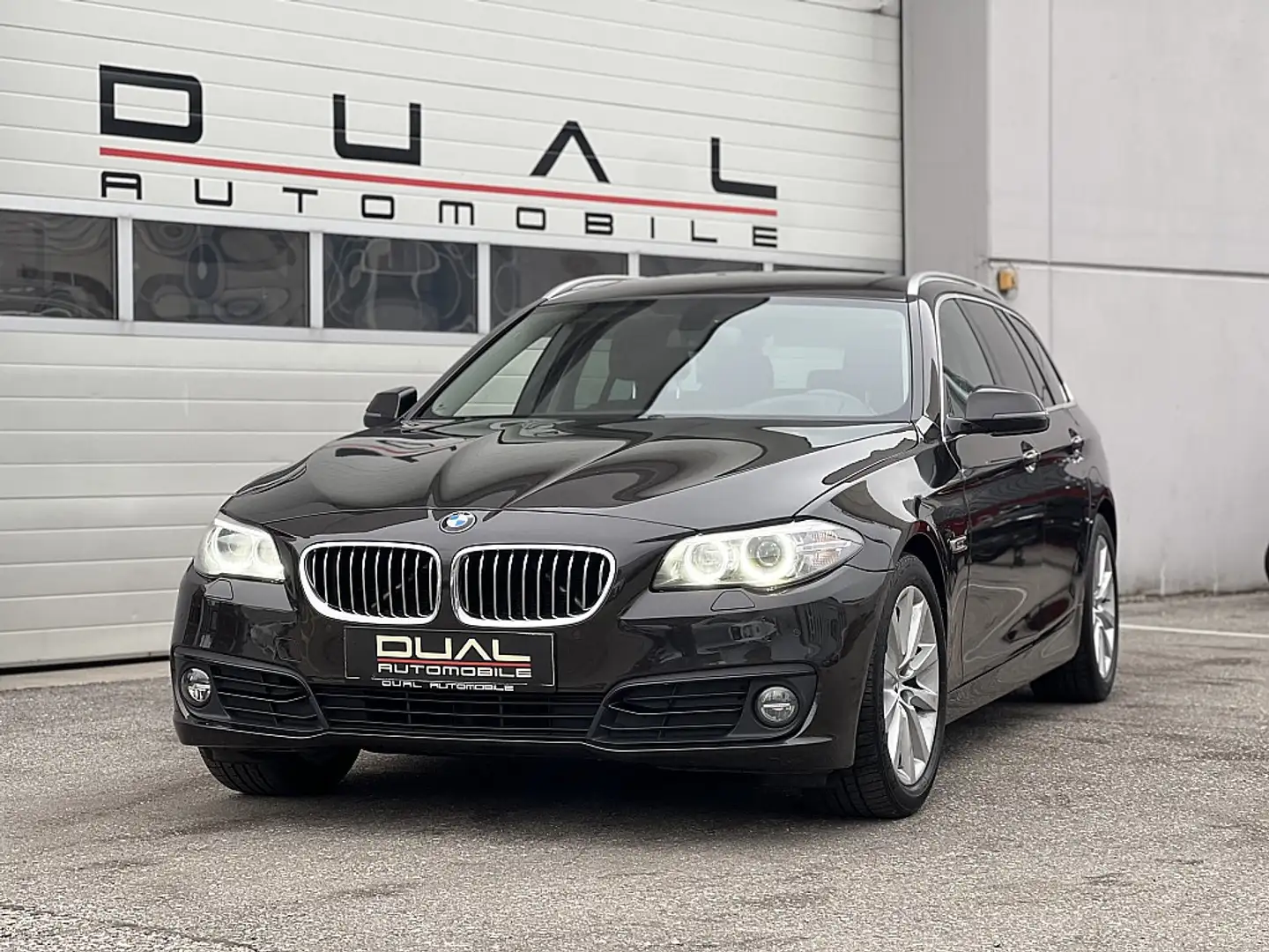 BMW 520 d xDrive Touring Österreich-Paket Aut. Marrón - 1