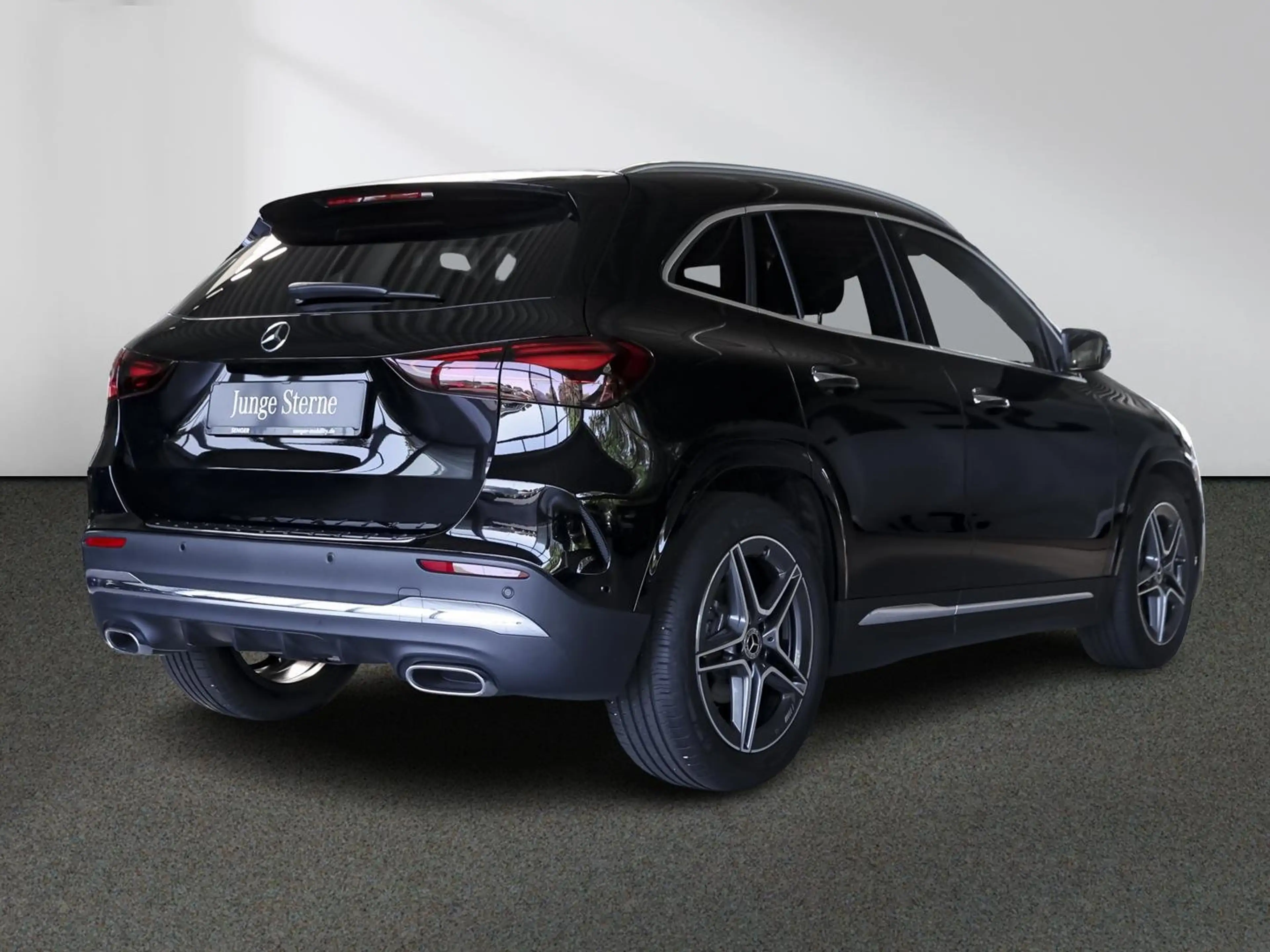 Mercedes-Benz GLA 200 AMG-Advanced Keyless-Go Rückfahrkamera — photo 3