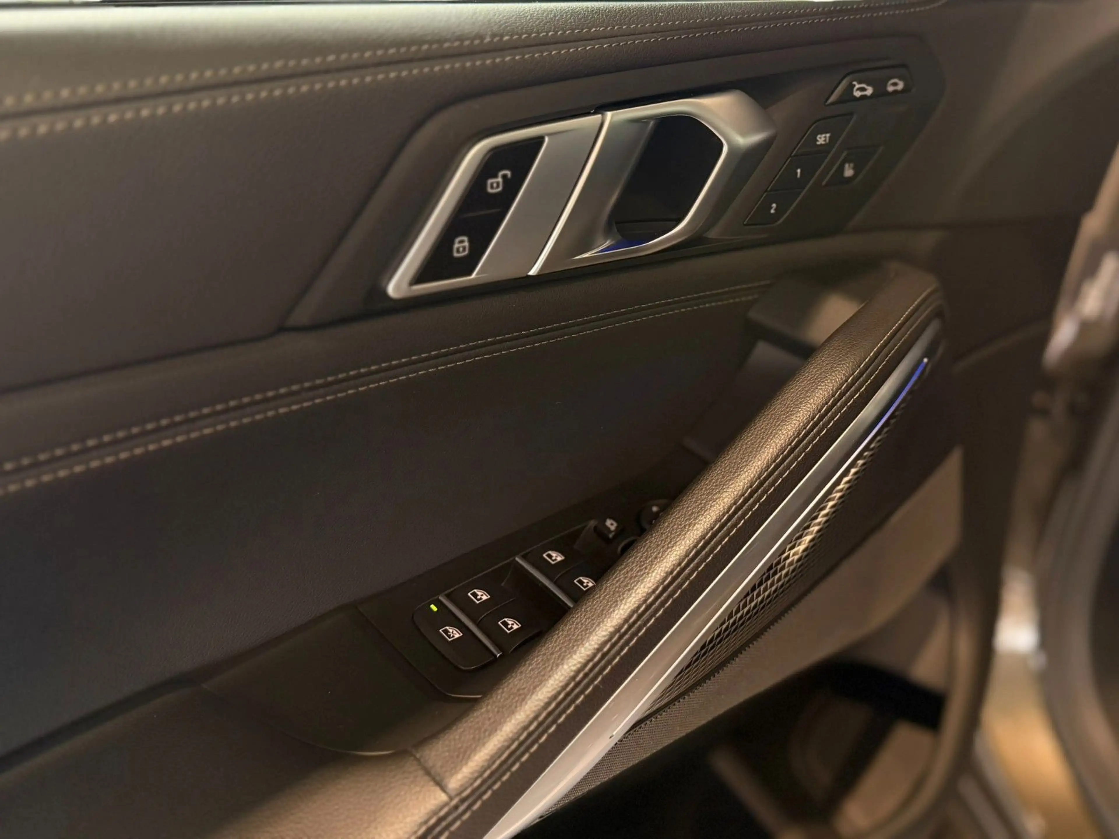 BMW X6 M50 i*Ambiente*Pano.*AHK*HUD*360°*H/K* — photo 12